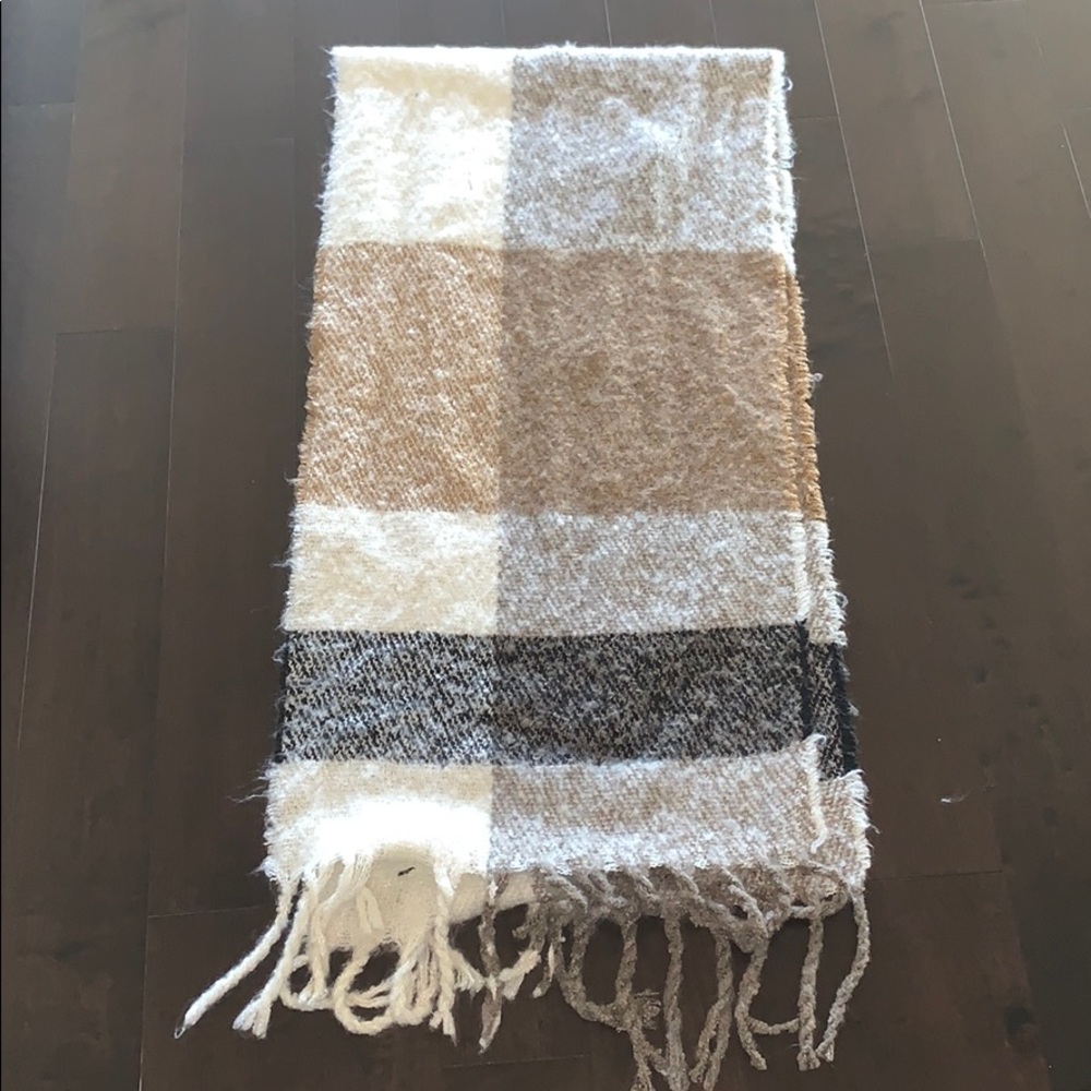 Blanket scarf